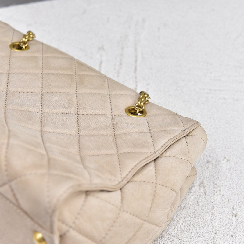 CHANEL Reissue Quilted Caviar Chain Tote Bag