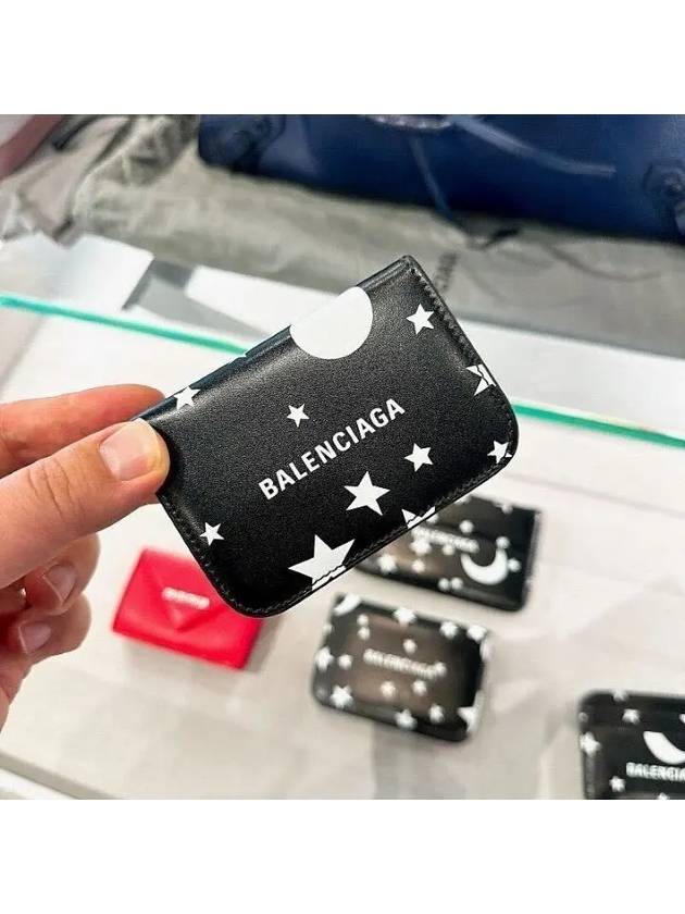 Luxury Balenciaga  Star Logo Print Tri-Fold Half Wallet Black