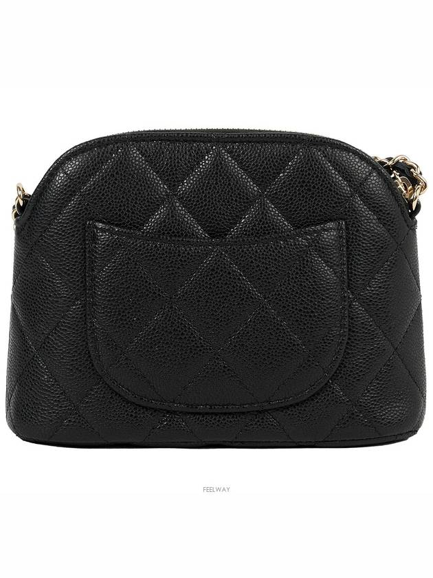 women cross bag Chanel