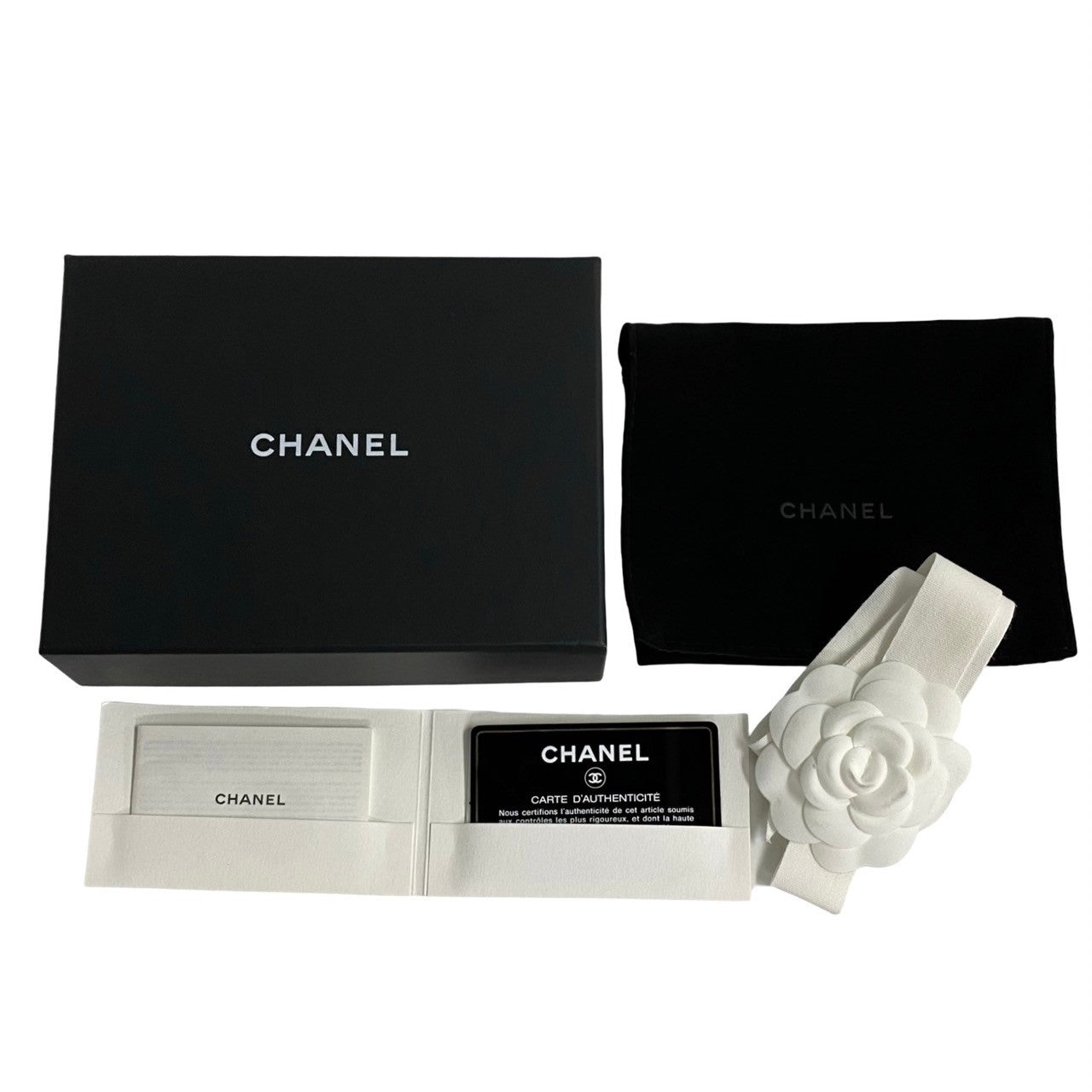 CHANEL Tri-fold wallet Matt caviar skin pink Caviar skin Boy chanel