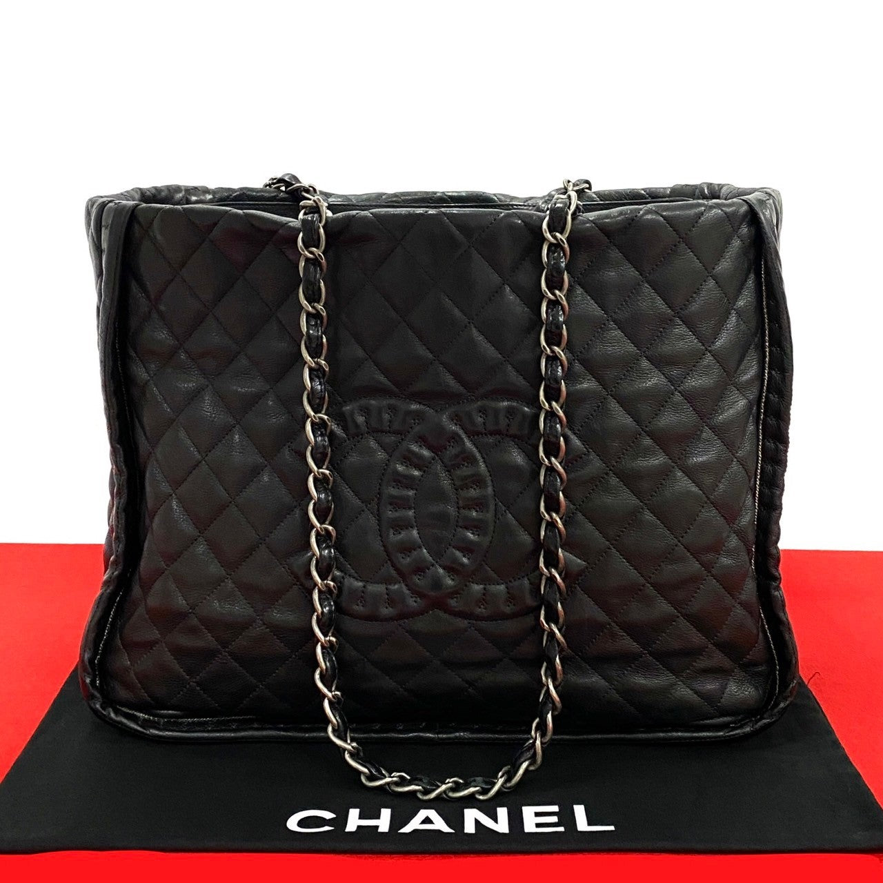CHANEL Tote Bag lambskin black Matrasse