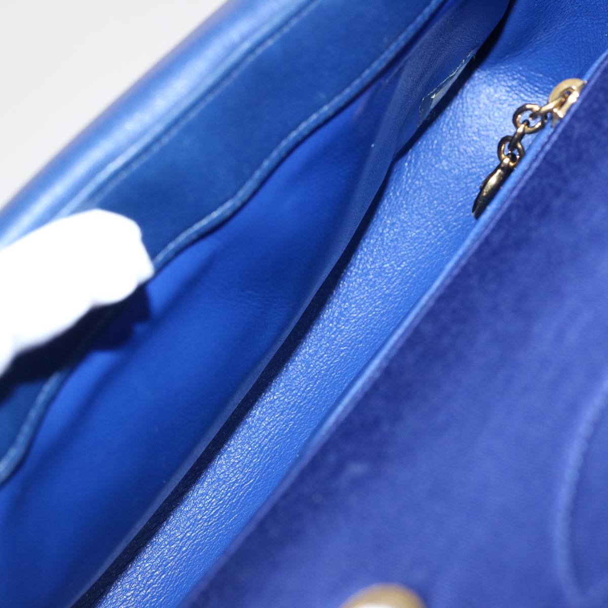 Top Quality Chanel Diana Matelasse Chain Shoulder Bag Canvas Blue CC Auth 70391A