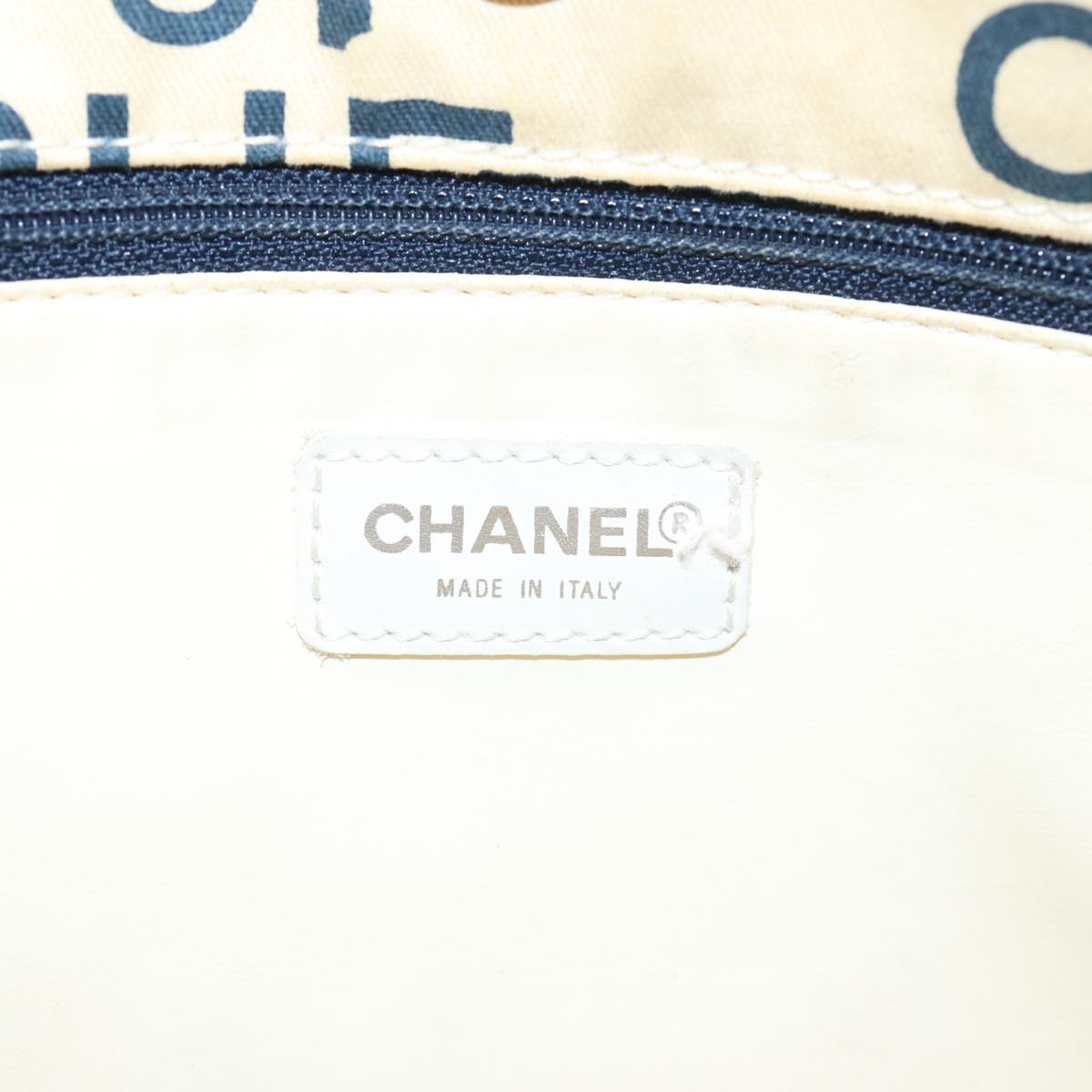 CHANEL Tote Bag Canvas Beige CC Auth 70416