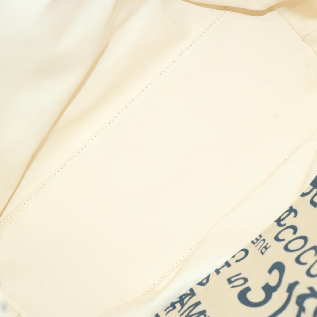 CHANEL Tote Bag Canvas Beige CC Auth 70416