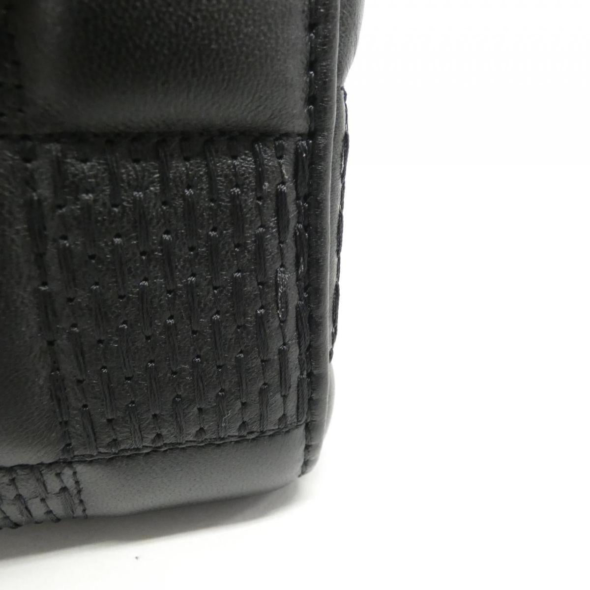Louis Vuitton Troca MM M59114 Shoulder Bag