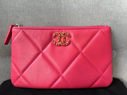 Chanel 19 Pink Small Ocase