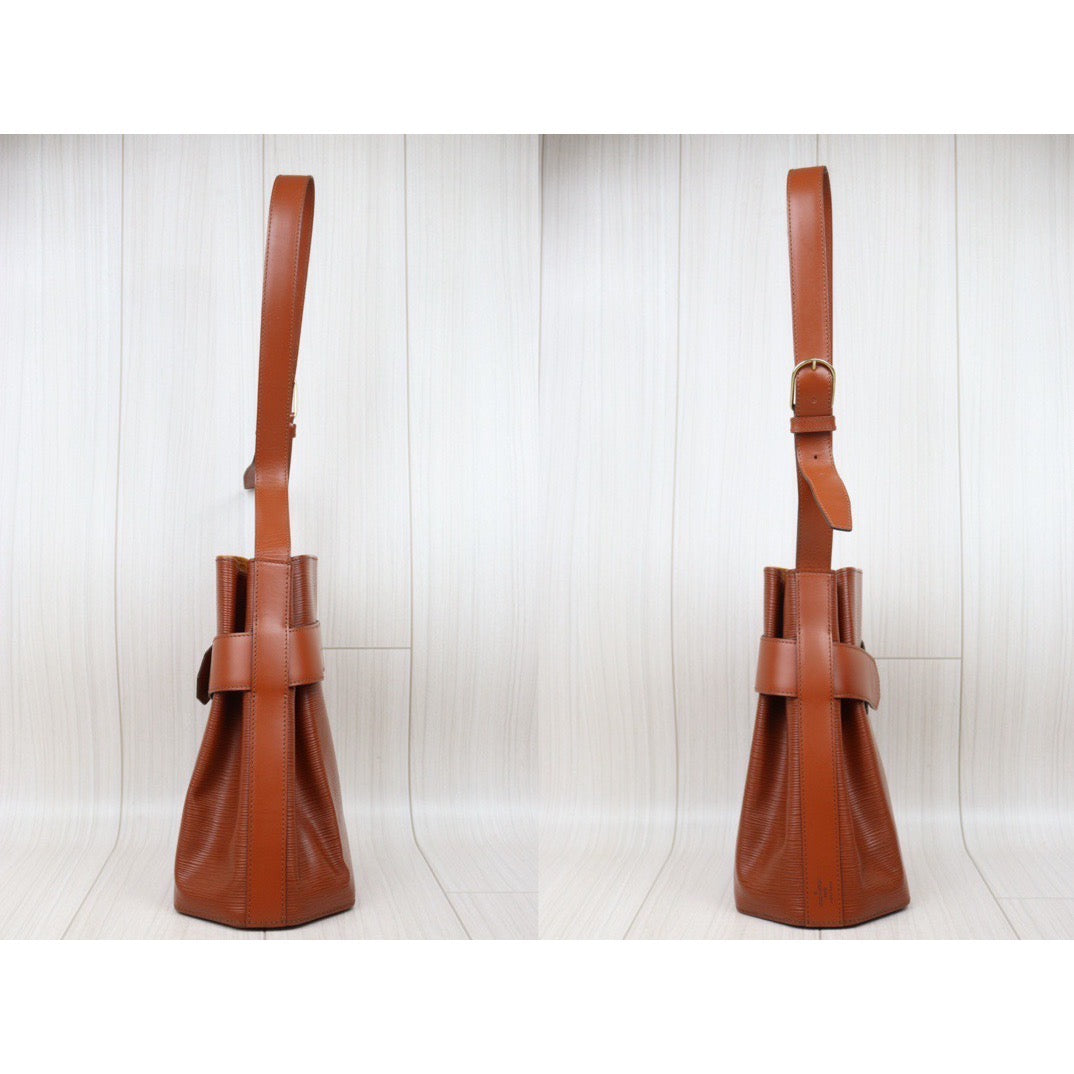 Rank A ｜ LV Epi Sack de Paul Shoulder Bag Brown｜24042301