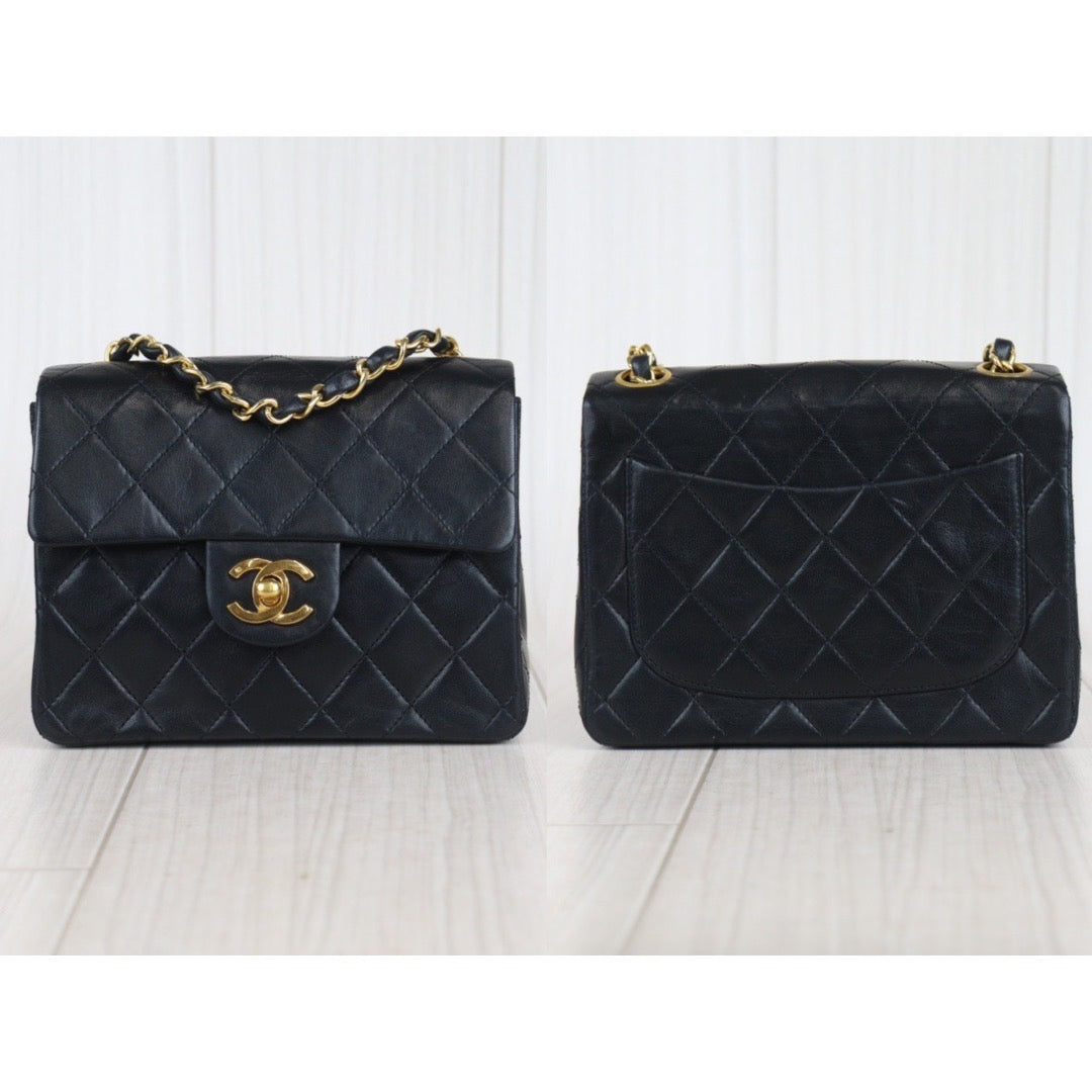Rank AB ｜ CHANEL Black Lanbskin Square 17 Shoulder Bag Made In 1986～1988 Year ｜23091807
