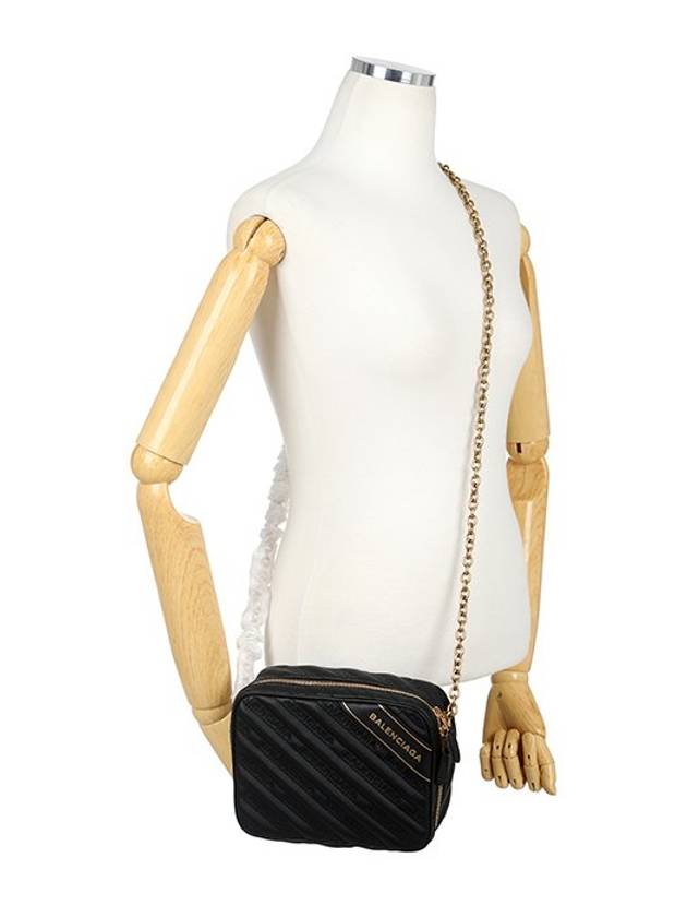 Luxury Balenciaga  Blanket Reporter Chain Cross Bag Black