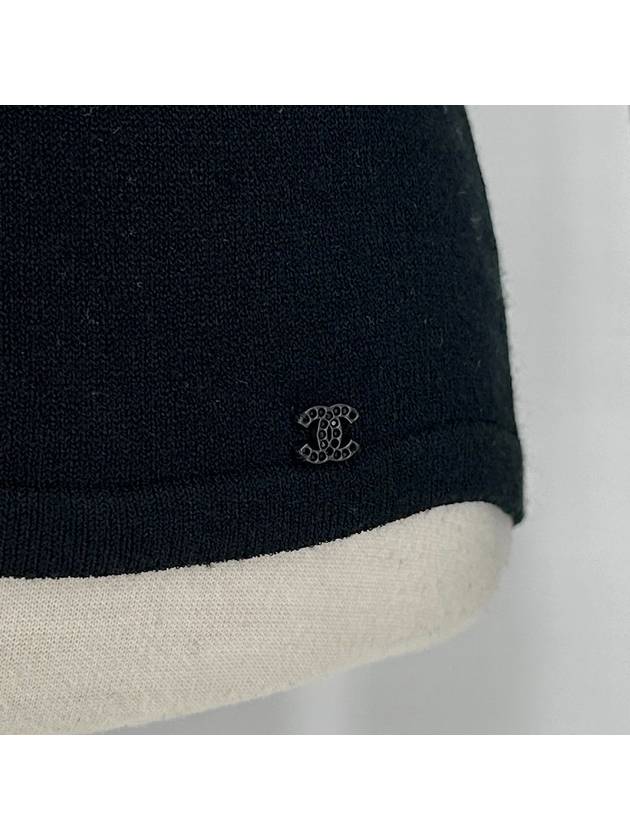 Neck scarf CC logo knit t shirt Chanel