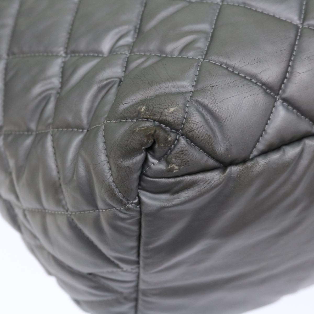 Top Quality Chanel Cococoon Hand Bag Nylon Silver CC Auth 71571