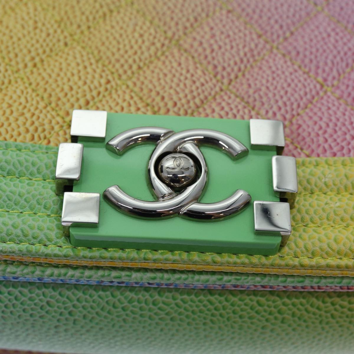 Top Quality Chanel Matelasse Boy  Chain Shoulder Bag Leather Rainbow CC Auth 71579S