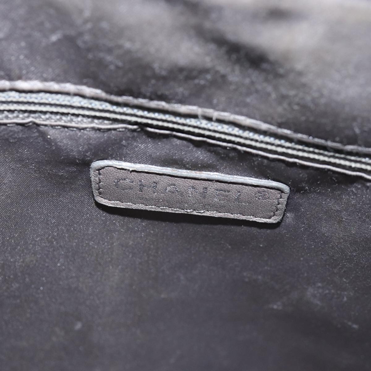 Top Quality Chanel Ice Cube Chain Shoulder Bag Vinyl 2way Silver CC Auth 71650