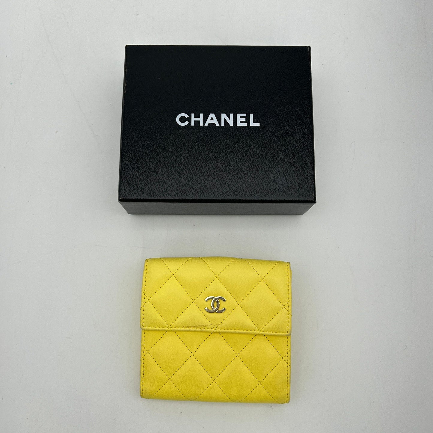 Chanel Bifold Wallet Gold Hardware ITB77BZS0C3F