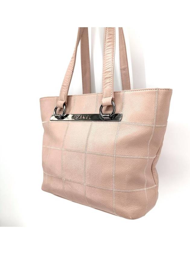 Caviar doctor bag shoulder tote Chanel