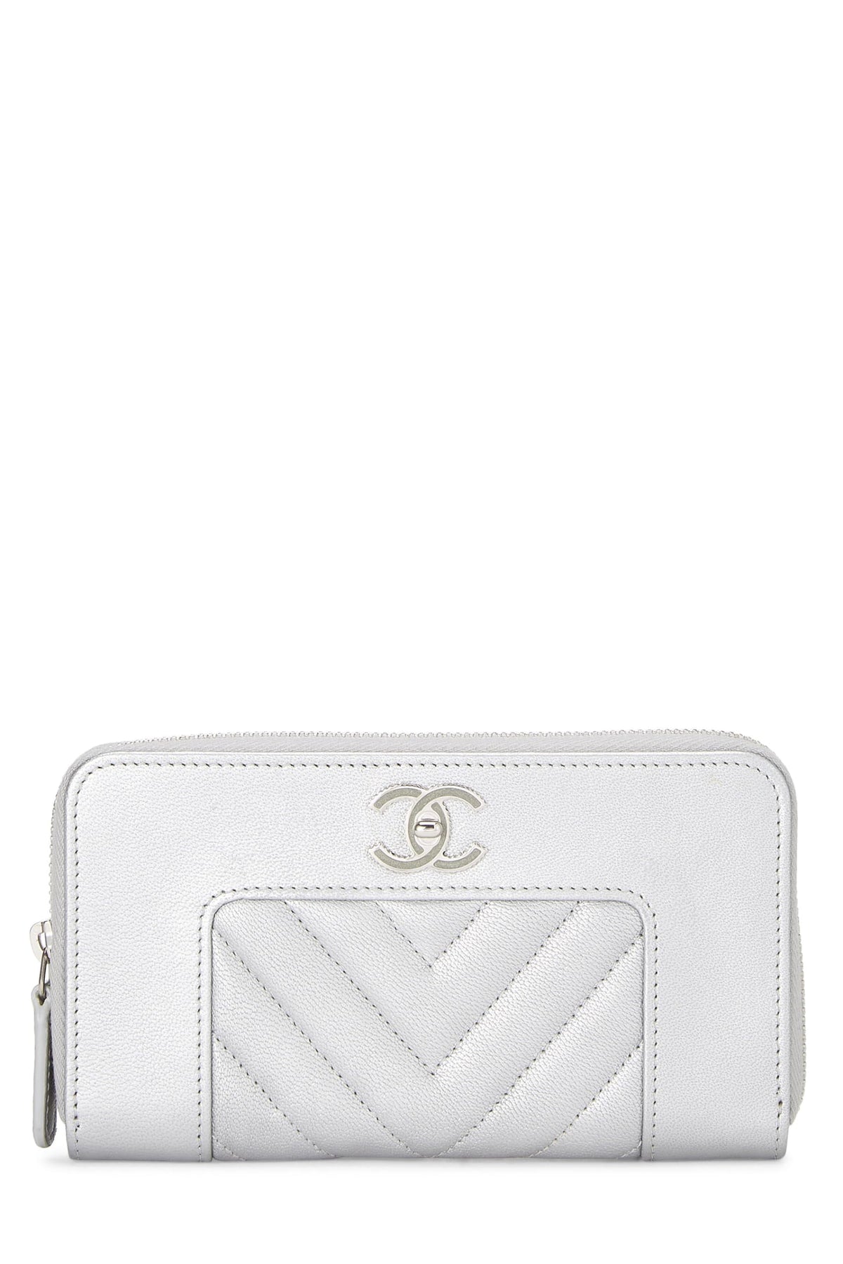Chanel,  Silver Lambskin Mademoiselle Vintage Zippy, Silver