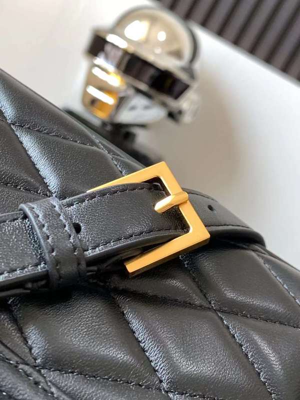 Yves Saint Laurent - Bags - The Wells Bags  504