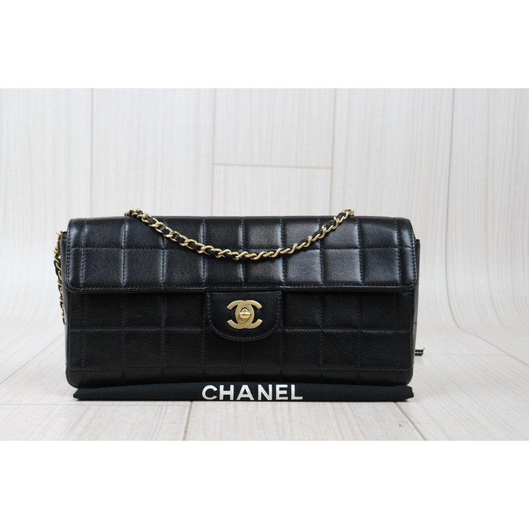 Good ( Rank AB)｜CHANEL Lambskin Baguette Black Chain Shoulder Bag  Made In 2000～2002Year｜25022016