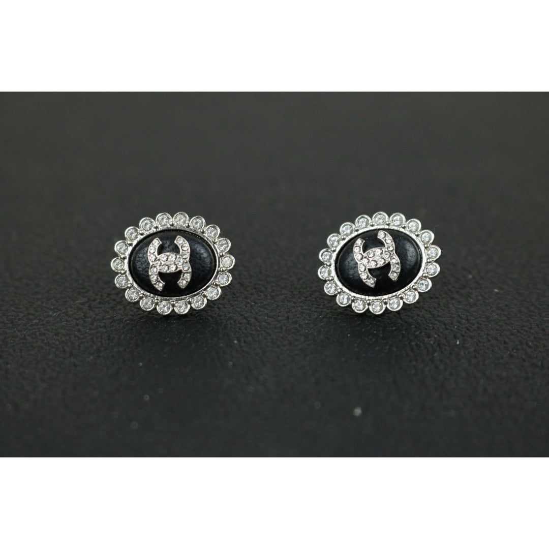 Excellent（Rank SA）｜ CHANEL Coco Mark Leather Rhinestone Earrings Silver｜F25022003
