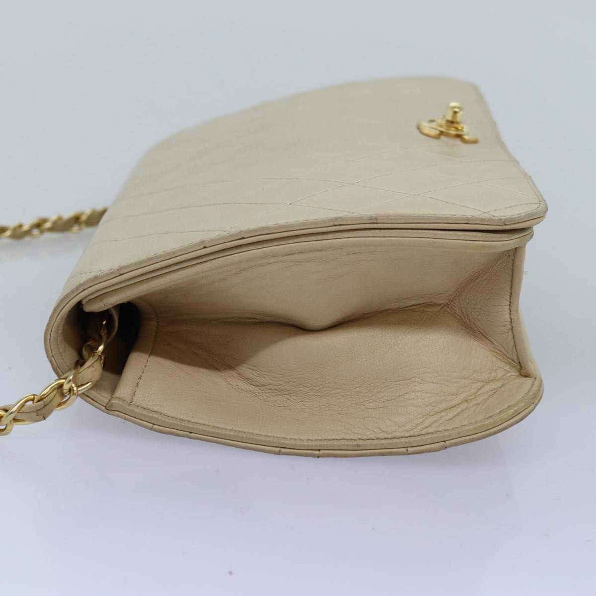 CHANEL Chain Shoulder Bag Lamb Skin Beige CC Auth 74732A