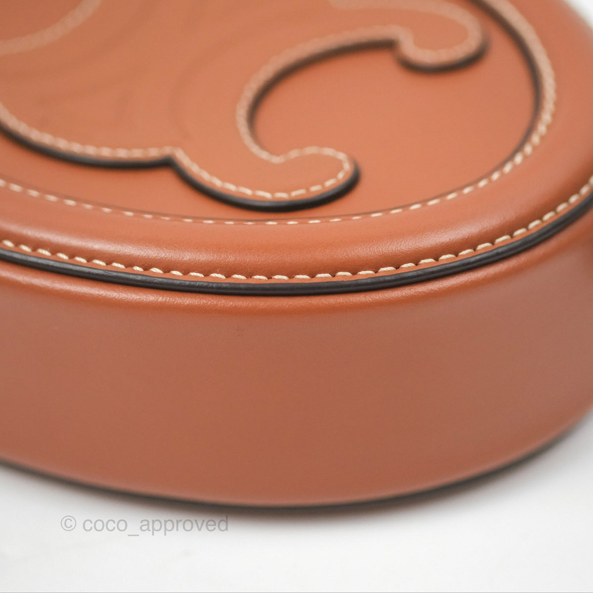 Celine Oval Bag Cuir Triomphe Tan Calfskin