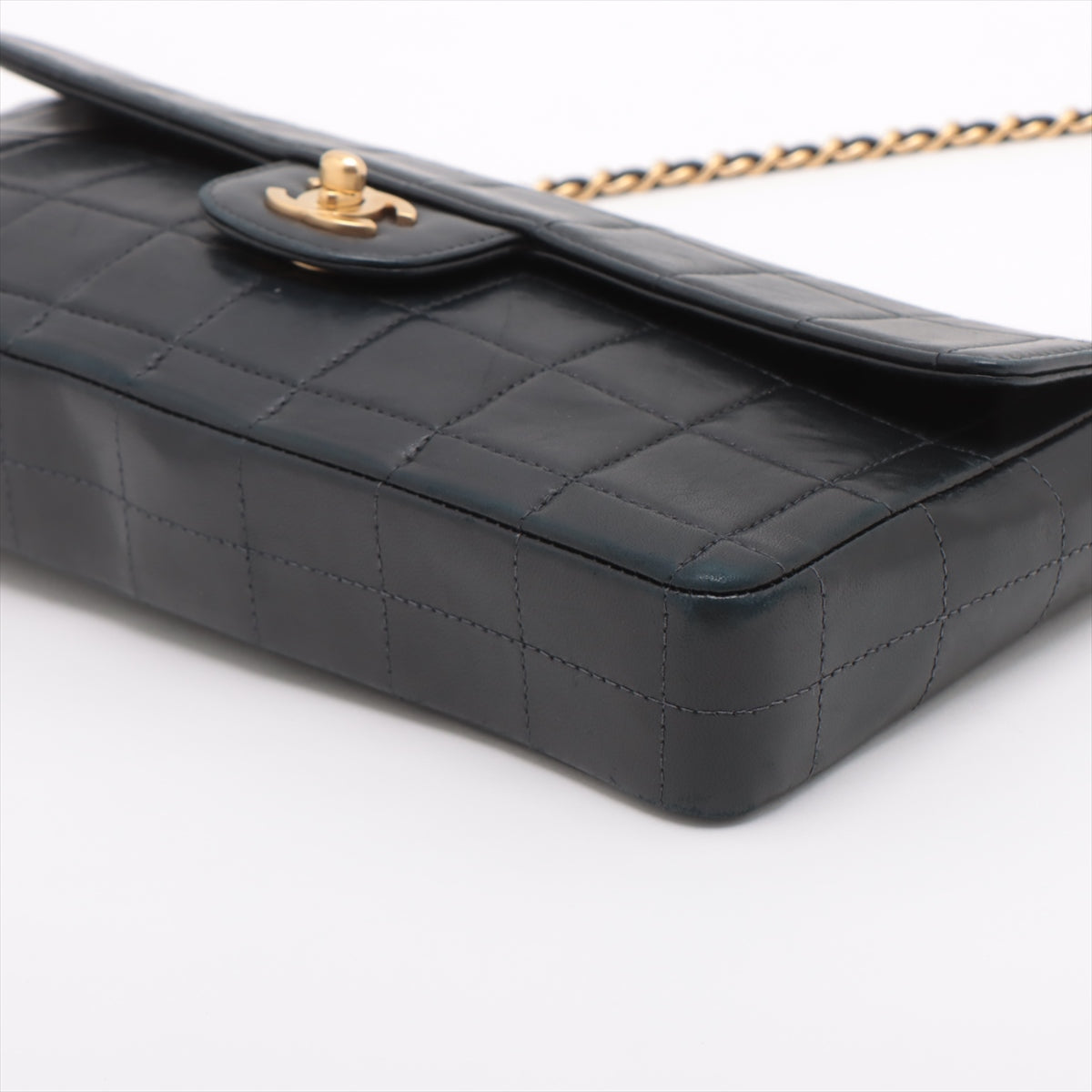 Chanel Chocolate Bar in Chain Shoulder Bag Black Gold  6th