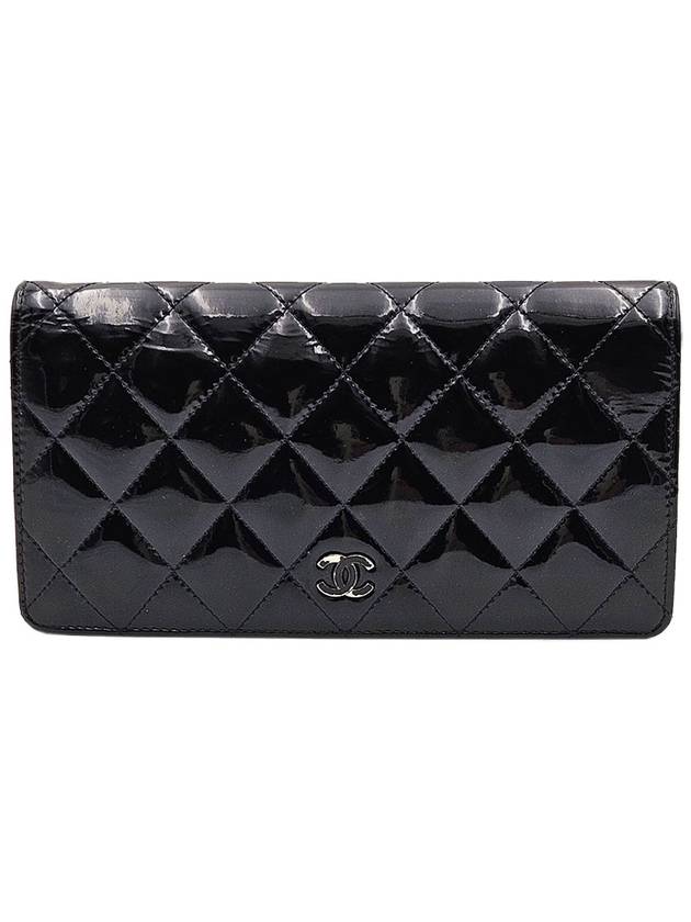 Chanel black patent silver CC logo long wallet 16th Chanel