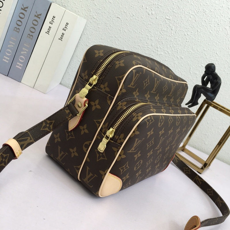Louis Vuitton Luxury Bags 2052
