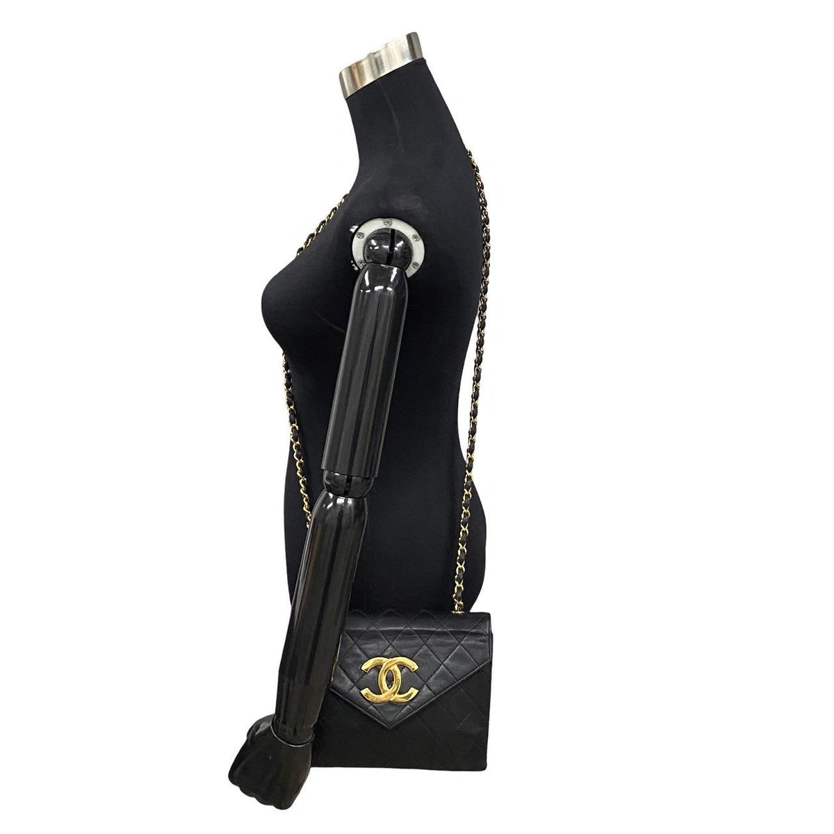 CHANEL Shoulder Bag leather black