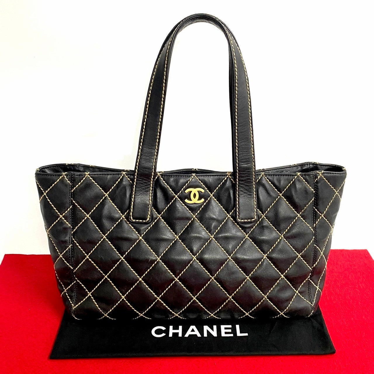 CHANEL Tote Bag leather black