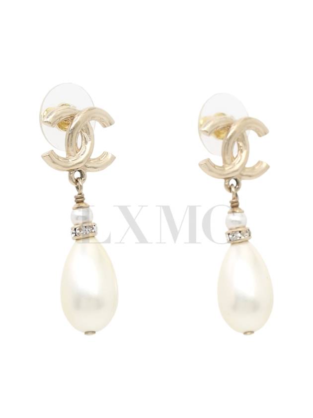 Pearl Earrings Showline CC Logo AB8513 Chanel