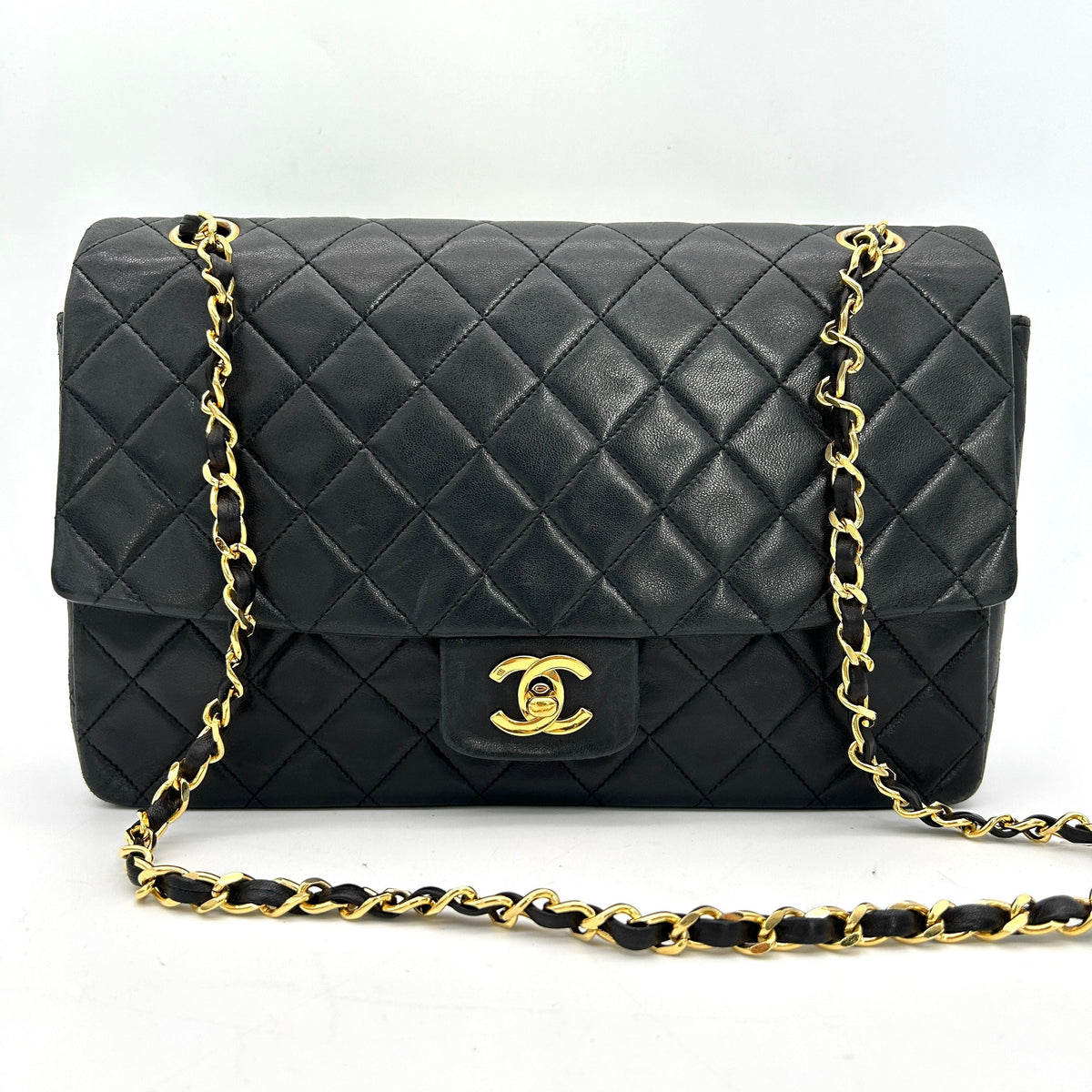 CHANEL Lambskin Quilted Medium Double Flap Black ch25259cc