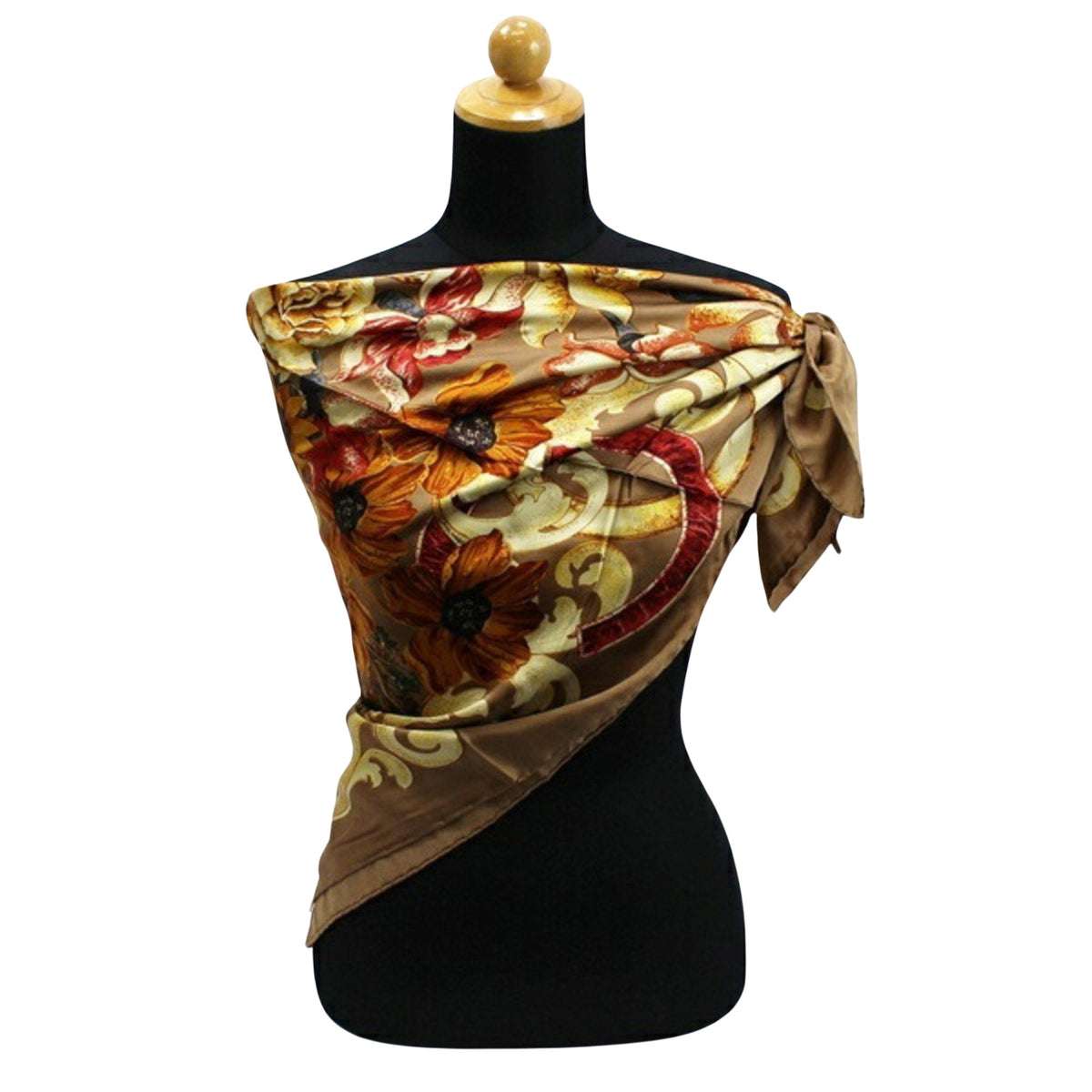 CHANEL Scarves