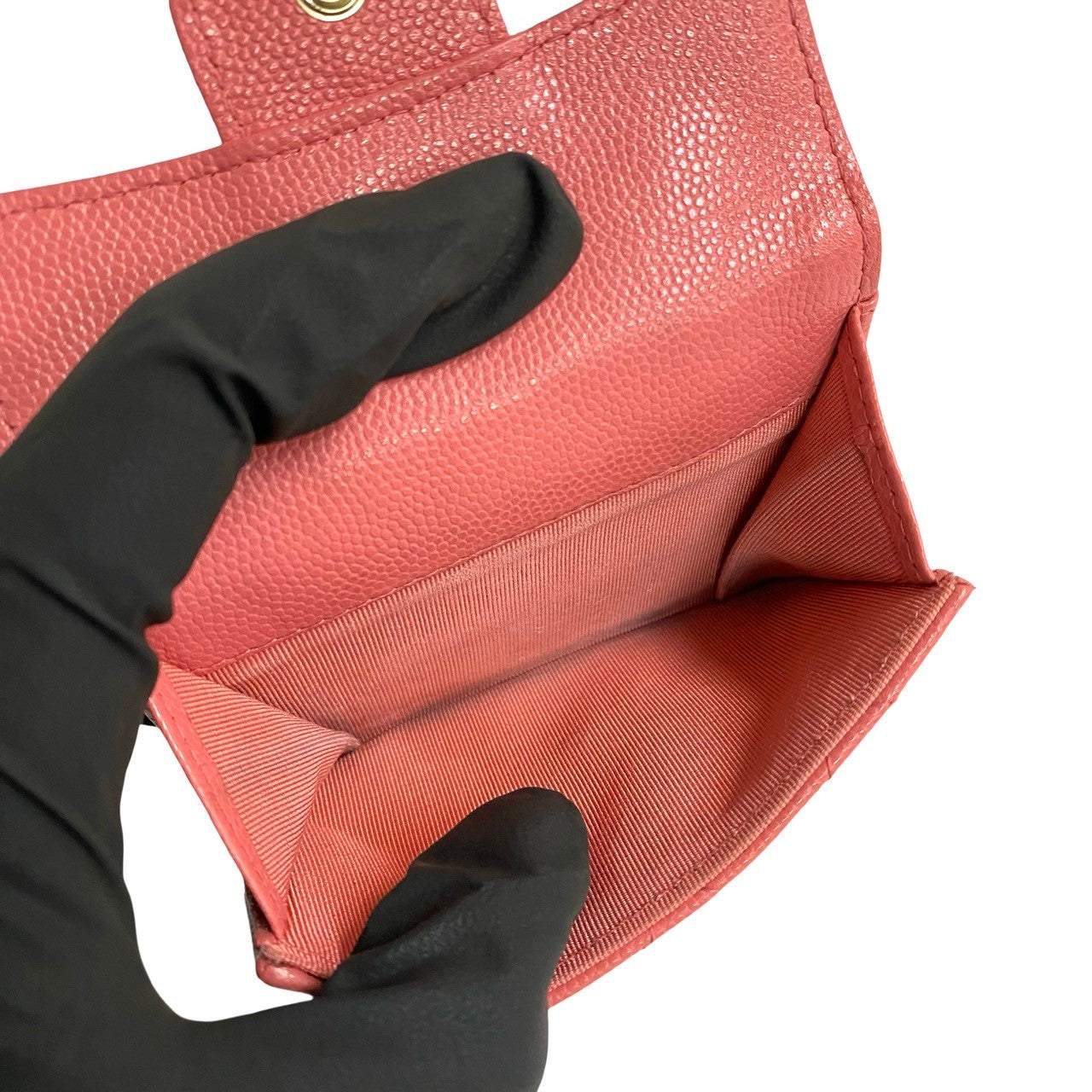 CHANEL Tri-fold wallet Matt caviar skin pink Matrasse