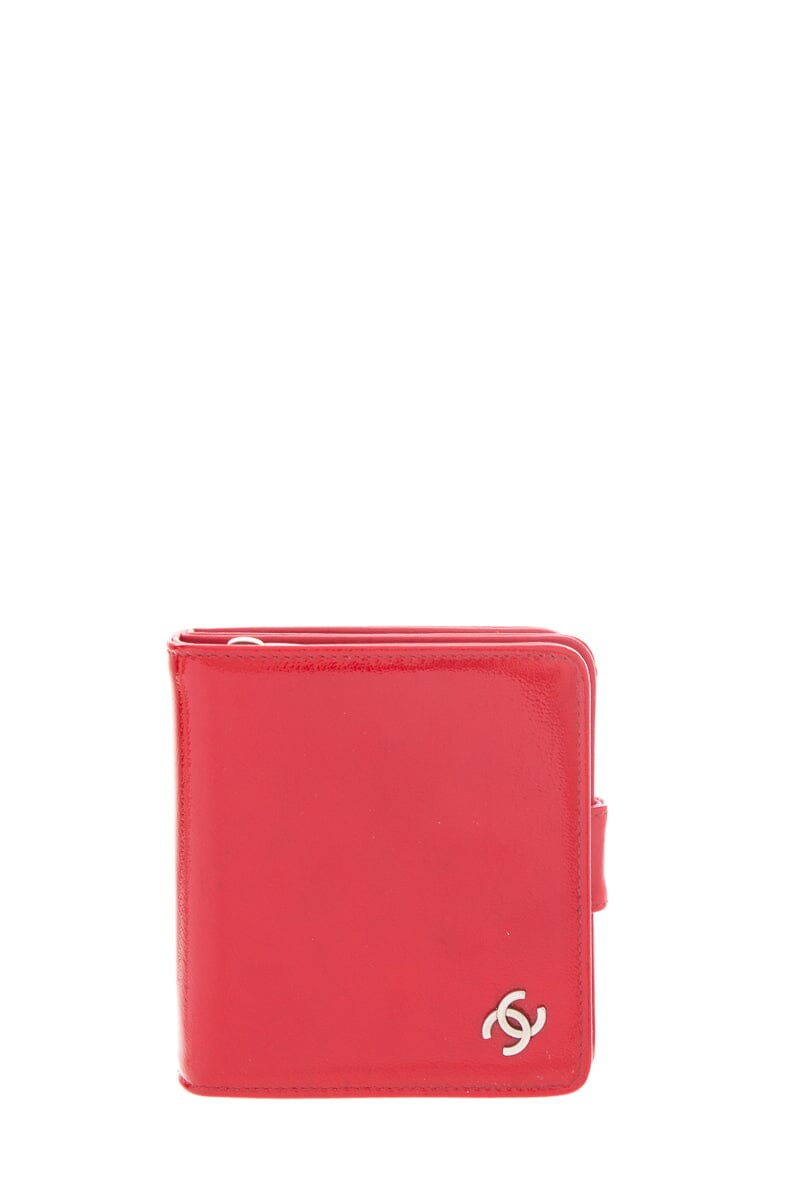 Chanel 2008/09  Red Patent Leather Wallet