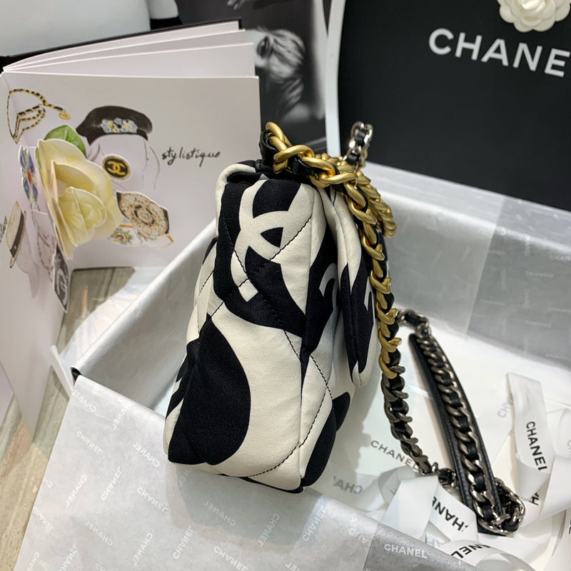 The Arid Bag Shop new Luxury  - Chanel Bags - 630