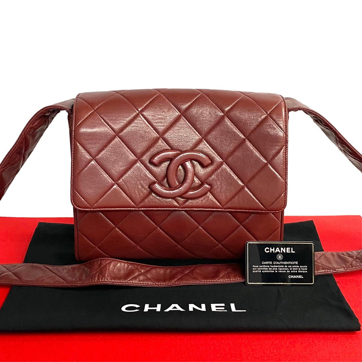 CHANEL Shoulder Bag lambskin Red Matrasse