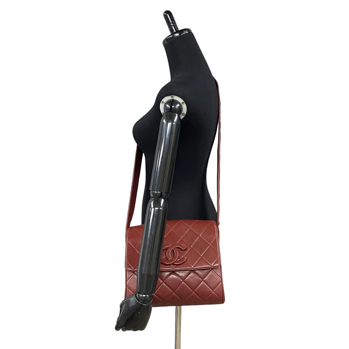 CHANEL Shoulder Bag lambskin Red Matrasse