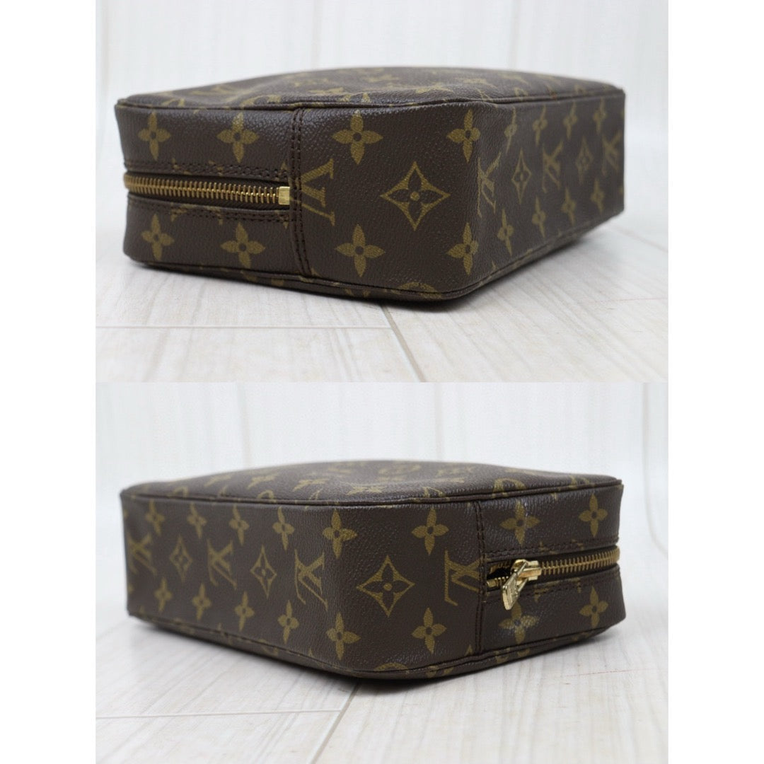 Very Good ( Rank A)｜ LV Truth Toilet 23 Monogram Makeup Pouch｜Q25040304