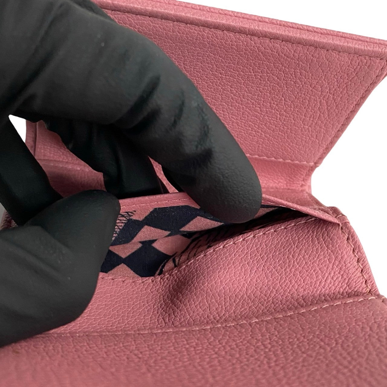 CHANEL Tri-fold wallet leather pink Lucky flower