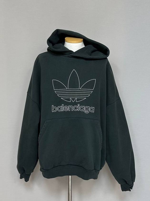 Luxury Balenciaga  x Adidas Logo Hoodie 115
