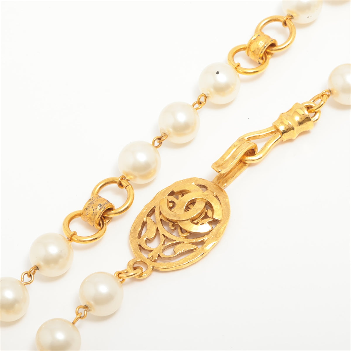 Chanel Coco 95A Necklace GP   Pearl Gold