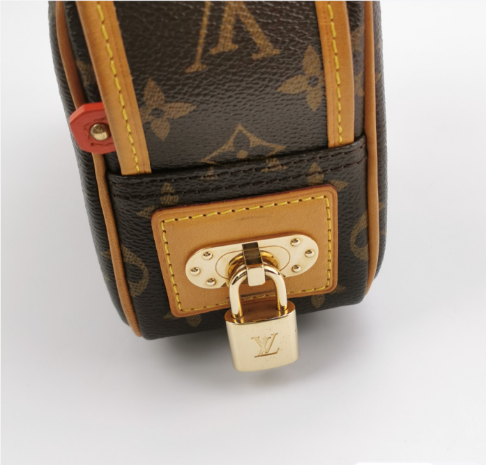Preloved Louis Vuitton (LV) bag 19cm brown 24082278834643