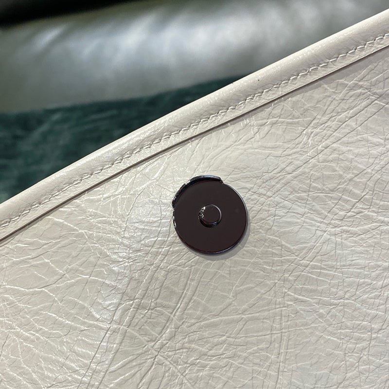 Yves Saint Laurent - Bags - The Wells Bags  350