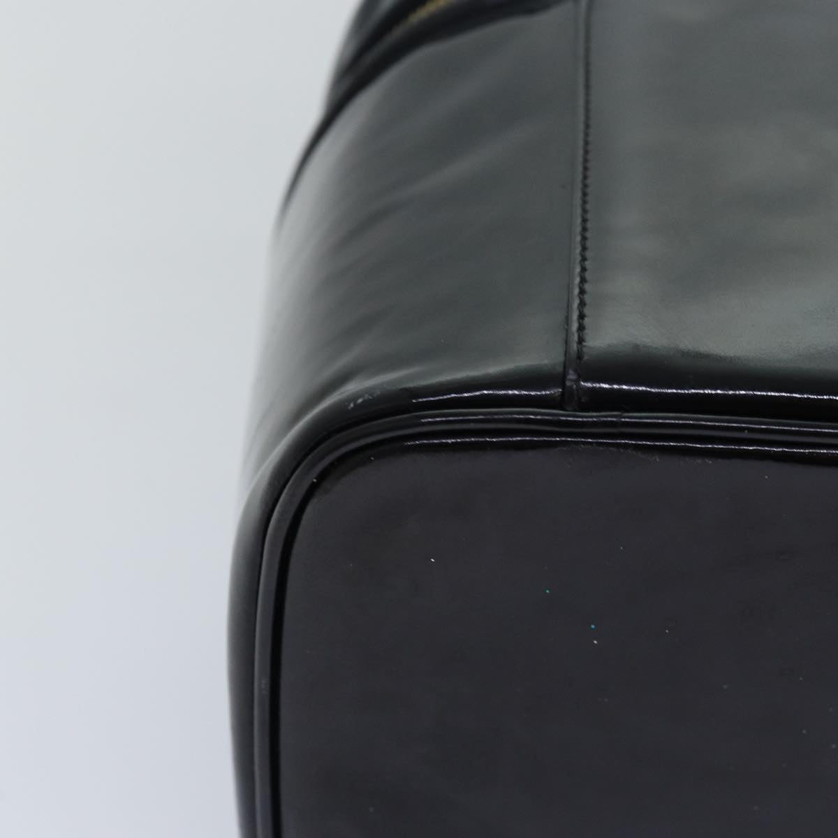 Top Quality Chanel COCO Mark Vanity Cosmetic Pouch Enamel Black CC Auth 79536