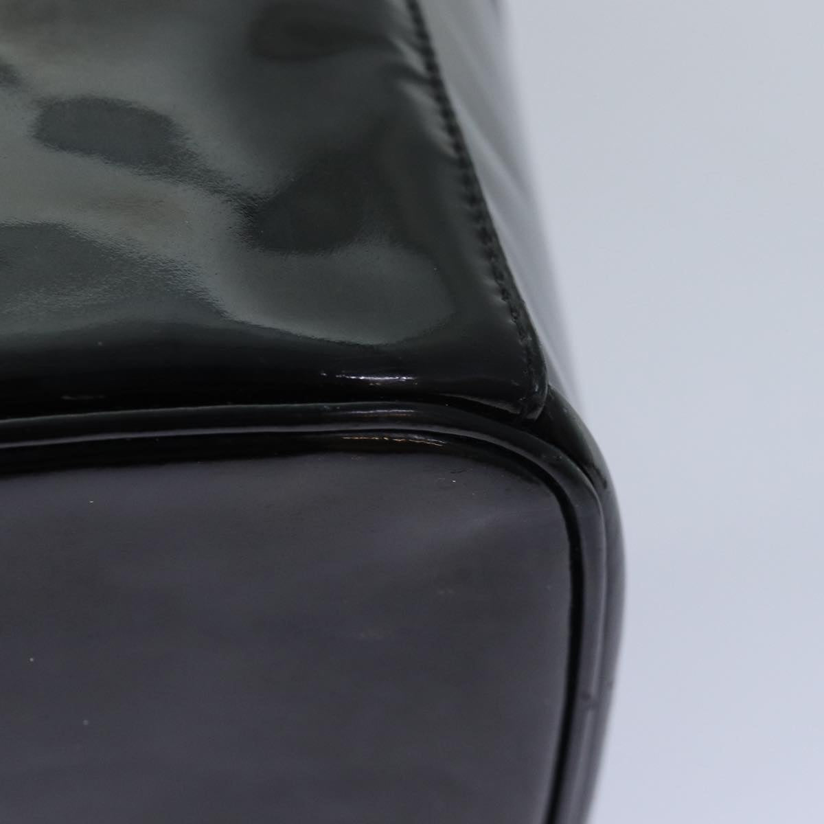Top Quality Chanel COCO Mark Vanity Cosmetic Pouch Enamel Black CC Auth 79536