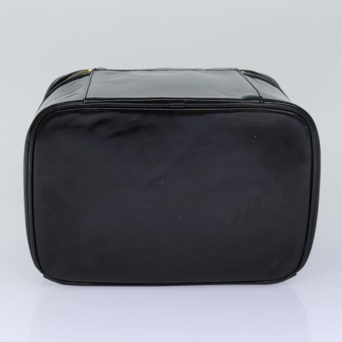 Top Quality Chanel COCO Mark Vanity Cosmetic Pouch Enamel Black CC Auth 79536