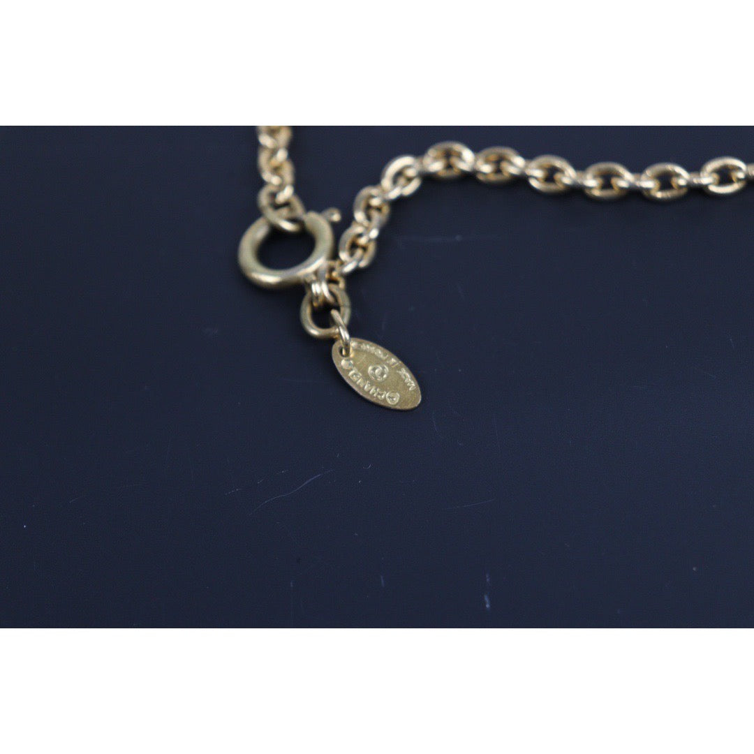 Rank A ｜  Chanel Vintage Coco Mark 18K Gold Plating Necklace ｜23112115