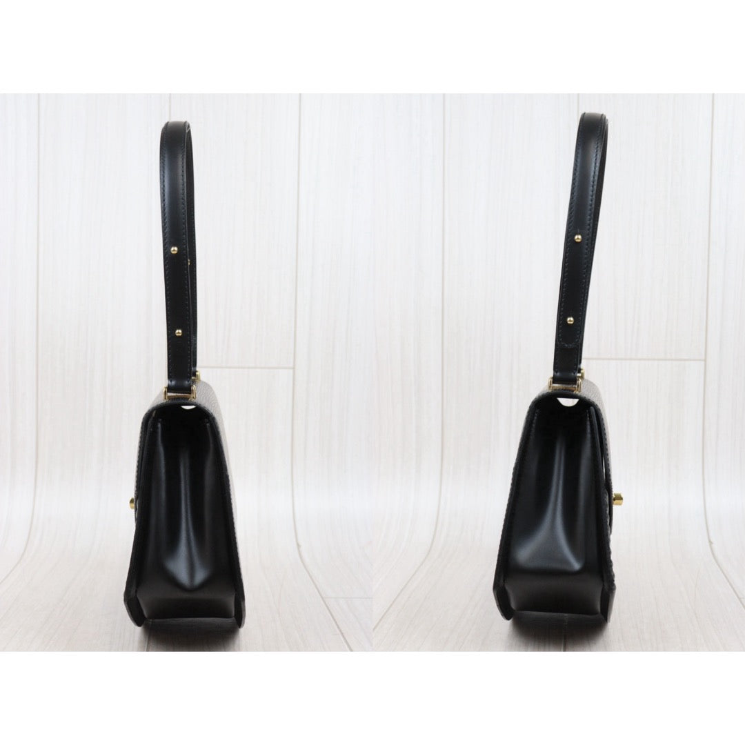 Very Good ( Rank A)｜LV  Epi Tilsitt Shoulder bag Black｜25020603