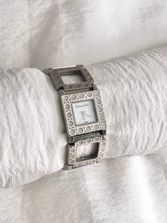 Christian Dior Quartz Watch White D60-100 Vintage 4bphzj